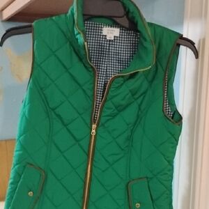 Crown & Ivy Emerald Quilted Vest